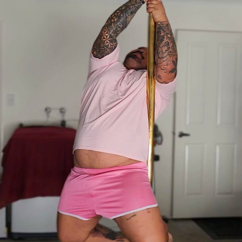 Boys Keep Swinging (Pink)